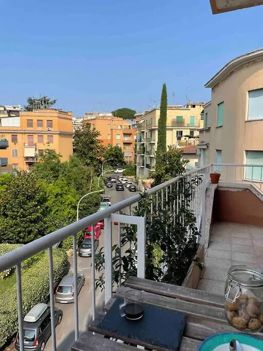 Rome With Friends - 2 Bedrooms And Amazing Living Room