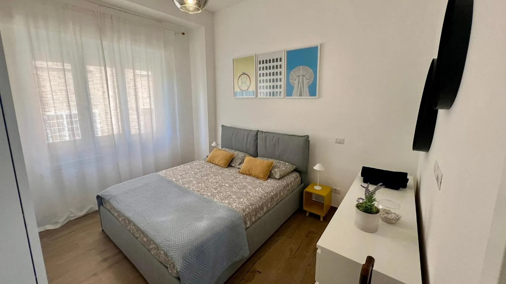 Rome With Friends - 2 Bedrooms And Amazing Living Room Italy